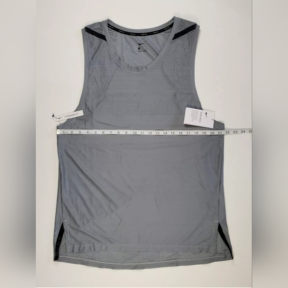 Nike Tech Pack Mens Size L Running Jogging Tank Top Grey Platinum AR0198-043 - Picture 4 of 12